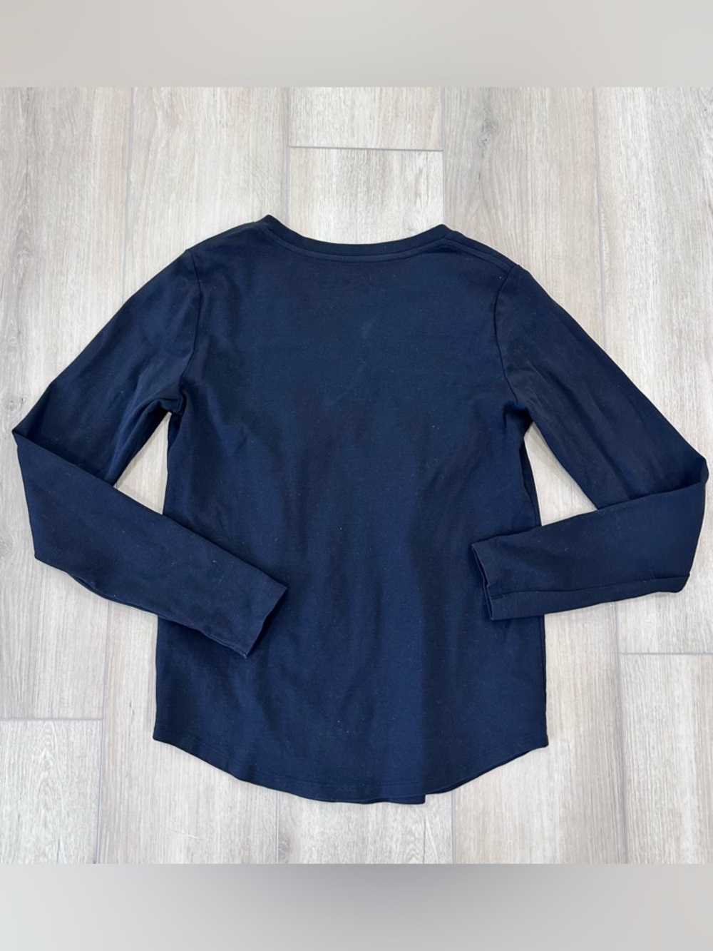 NWOT Suzi Roher V neck The Victoria Paris street style long sleeve black XS - Picture 4 of 6